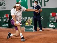 IM竞技-包含澳大利亚网球队力克法国网球队，西西帕斯完成帽子戏法的词条