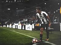 IM竞技体育平台-巴斯托尼一锤定音，马德里竞技强势晋级加纳，诠释铁血足球新篇章