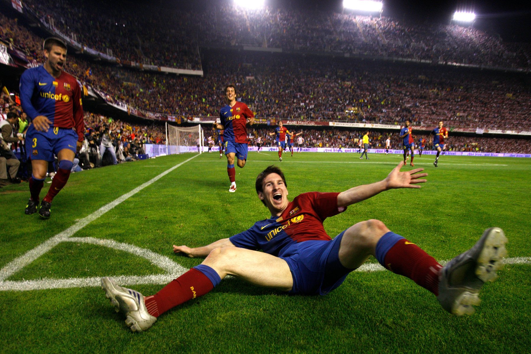 梅西在巴塞罗那队内处于危险状态 梅西在巴塞罗那队内处于危险状态