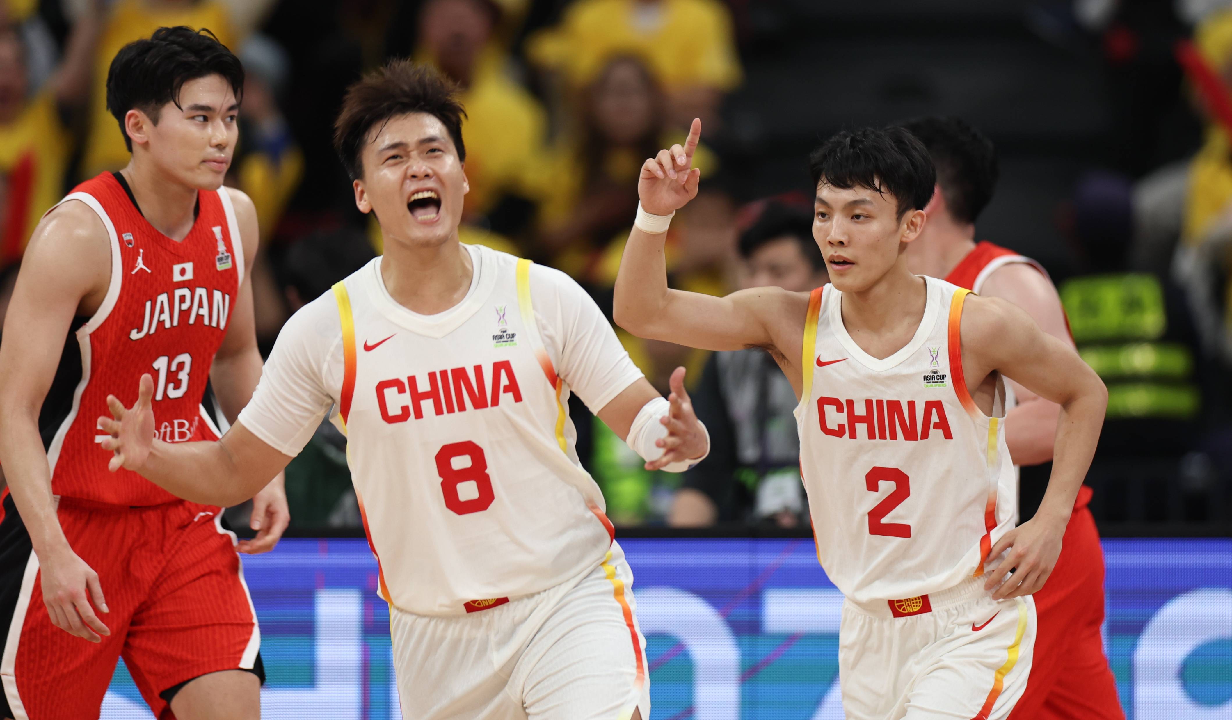 斗志昂扬,亚洲球队再度交锋 斗志昂扬,亚洲球队再度交锋