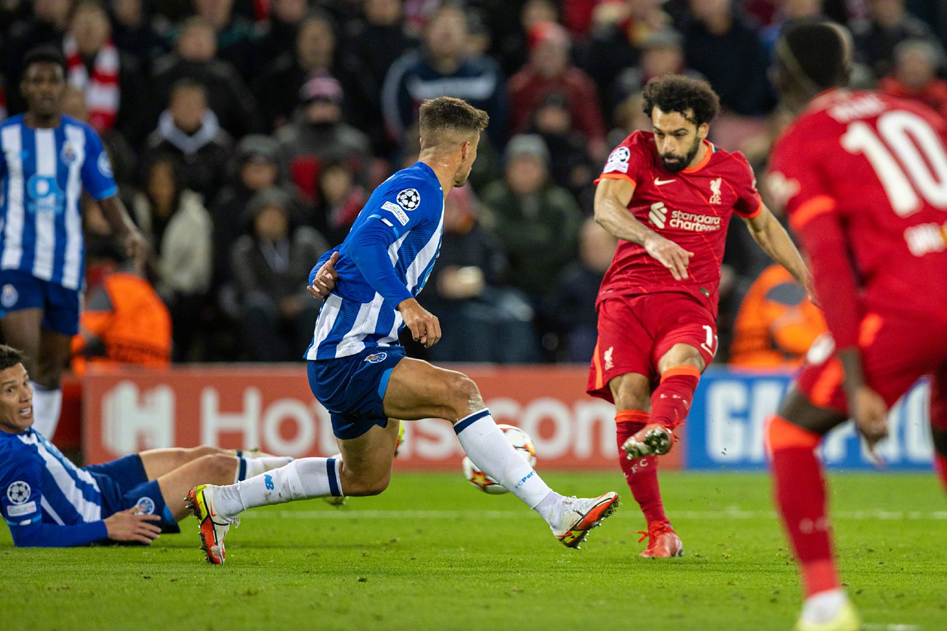 关于利物浦披露阵容,准备在对阵波尔图的比赛中取胜的信息 关于利物浦披露阵容,准备在对阵波尔图的比赛中取胜的信息