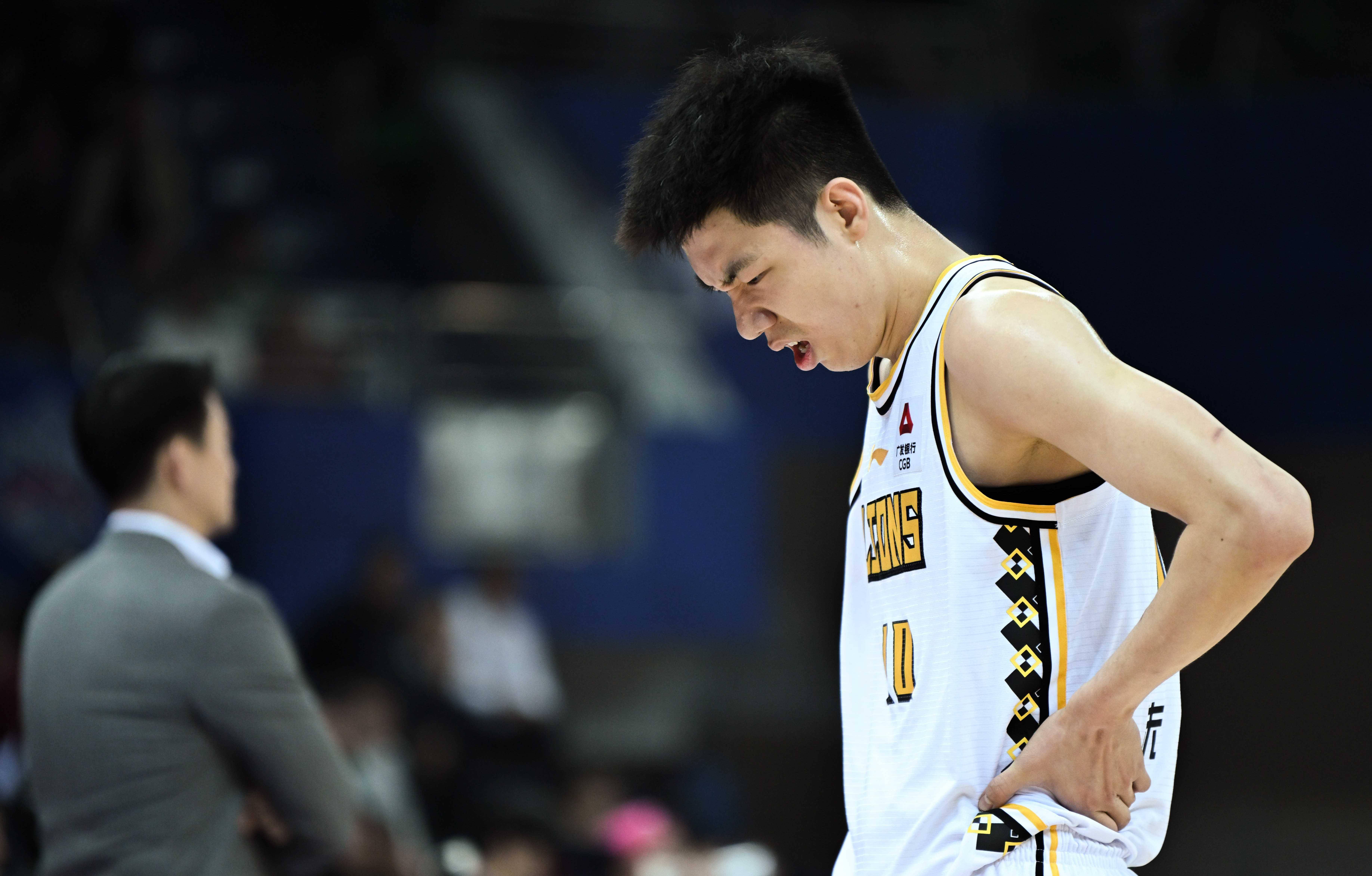 天津男篮实现逆转,赢得宝贵胜利 天津男篮实现逆转,赢得宝贵胜利