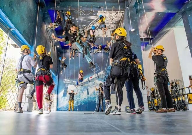 关于名宿加盟教练组,传授经验助力球队发展的信息 关于名宿加盟教练组,传授经验助力球队发展的信息