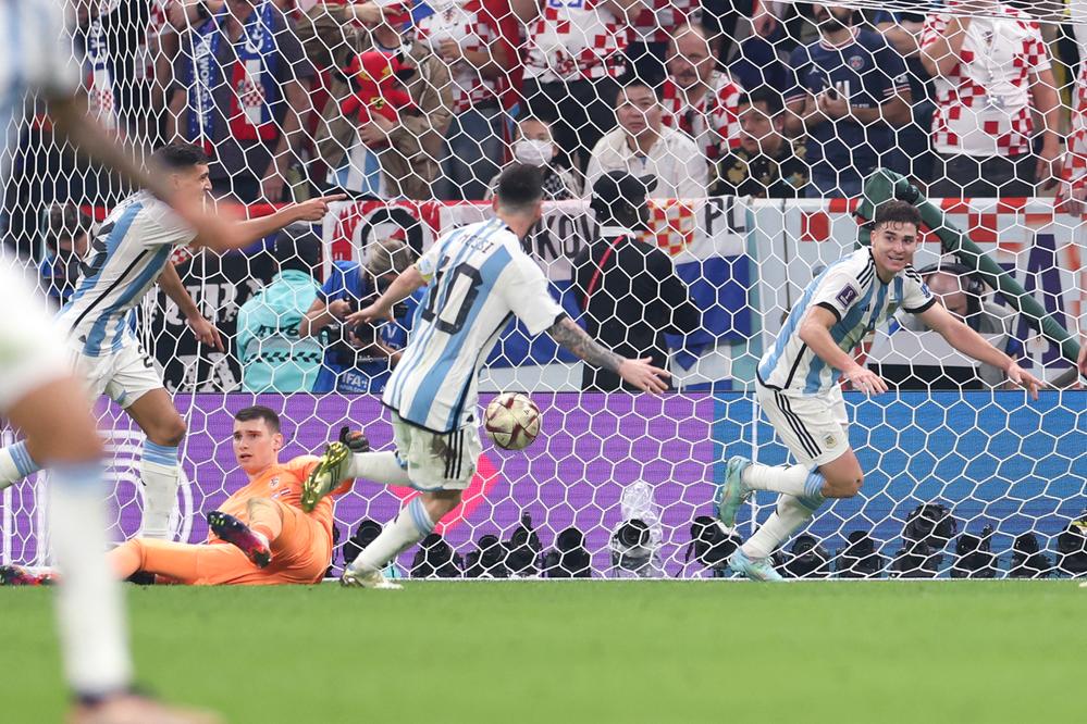 包含势均力敌!胜负悬念一触即发的词条 包含势均力敌!胜负悬念一触即发的词条