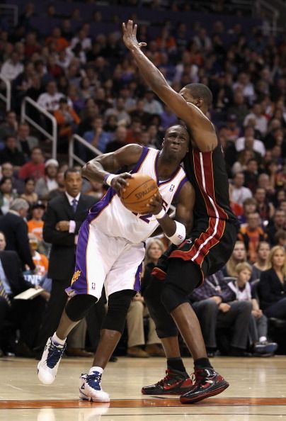 关于热火交锋挑战极限,赛场无法停歇!的信息 关于热火交锋挑战极限,赛场无法停歇!的信息