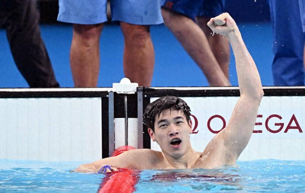 包含游泳比赛:中国选手劲夺金牌的词条 包含游泳比赛:中国选手劲夺金牌的词条