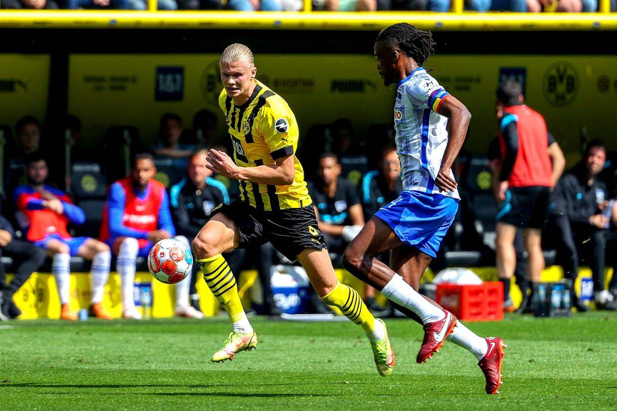 包含复仇之战:柏林赫塔对阵沙尔克04的词条 包含复仇之战:柏林赫塔对阵沙尔克04的词条