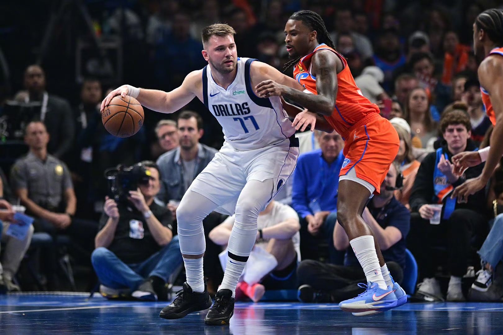 包含热火B队鏖战尼日利亚男篮，欧文绝境逆转的词条