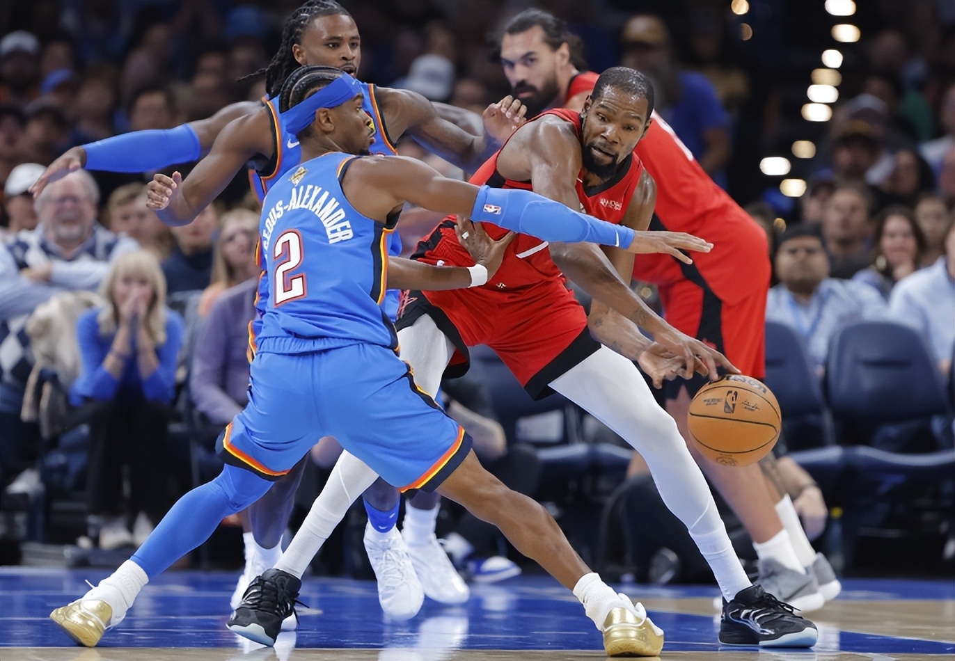 国王翻盘雷霆，锡安带队取胜