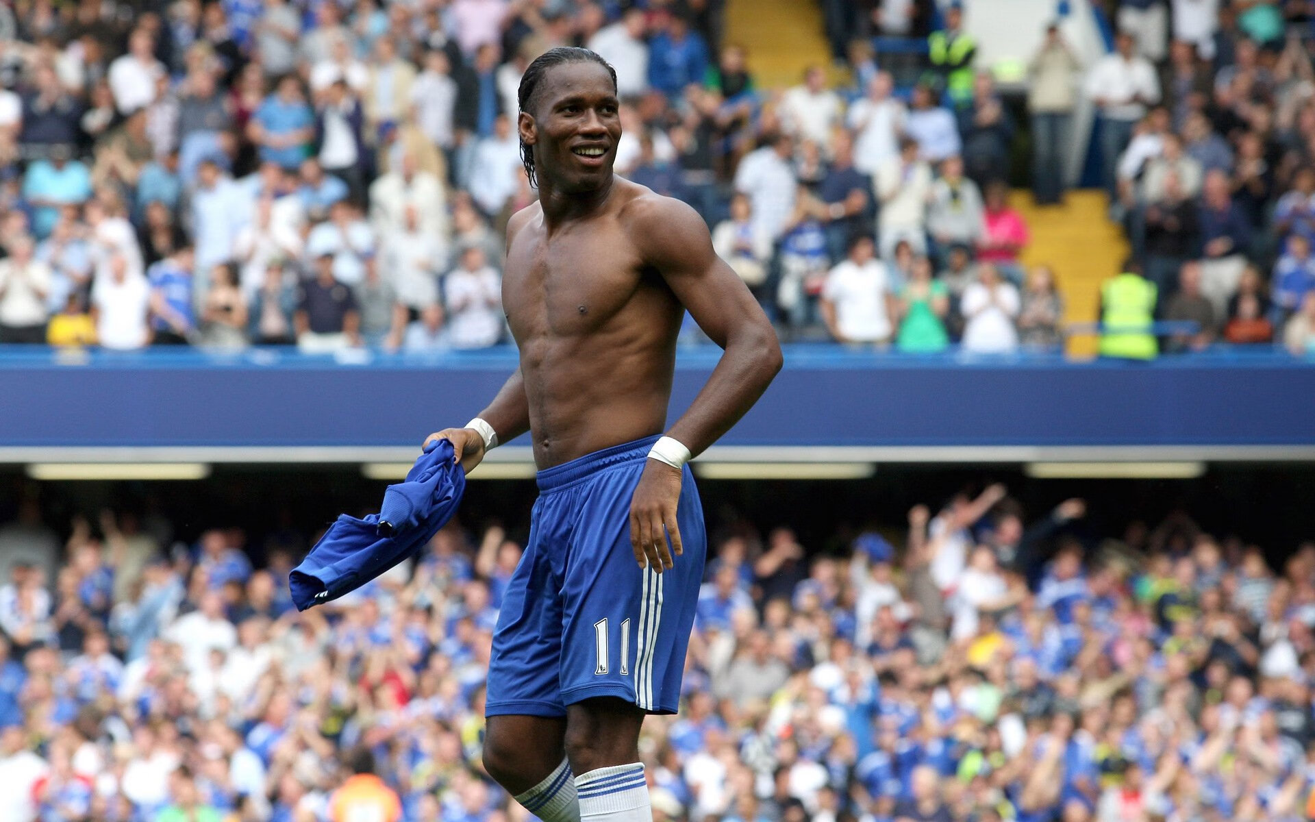 库尔图瓦成为全场焦点，国际米兰节奏掌控比利时